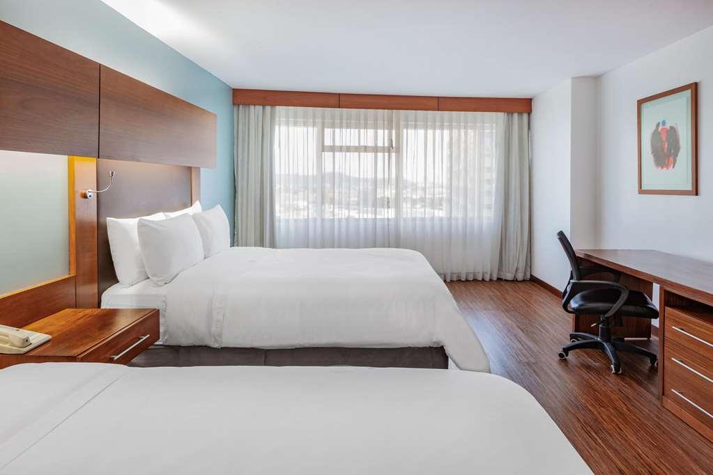 Tryp Guayaquil Ξενοδοχείο Δωμάτιο φωτογραφία